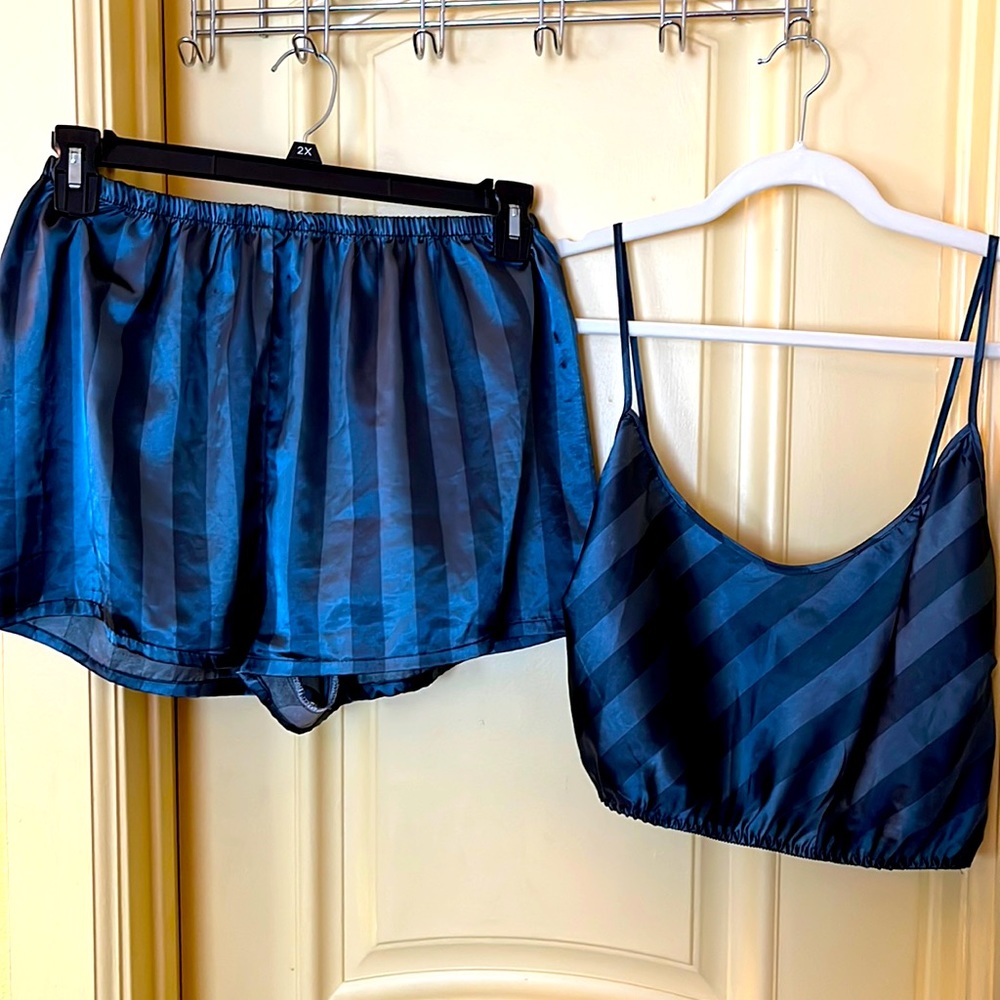 Satin sleep set